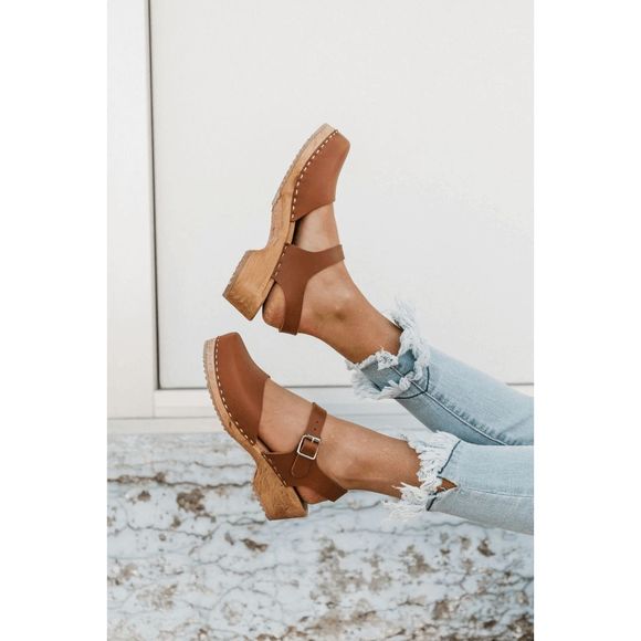 MIA Shoes - MIA Sofia Luggage Wooden Clogs Size EU 39/US 8.5